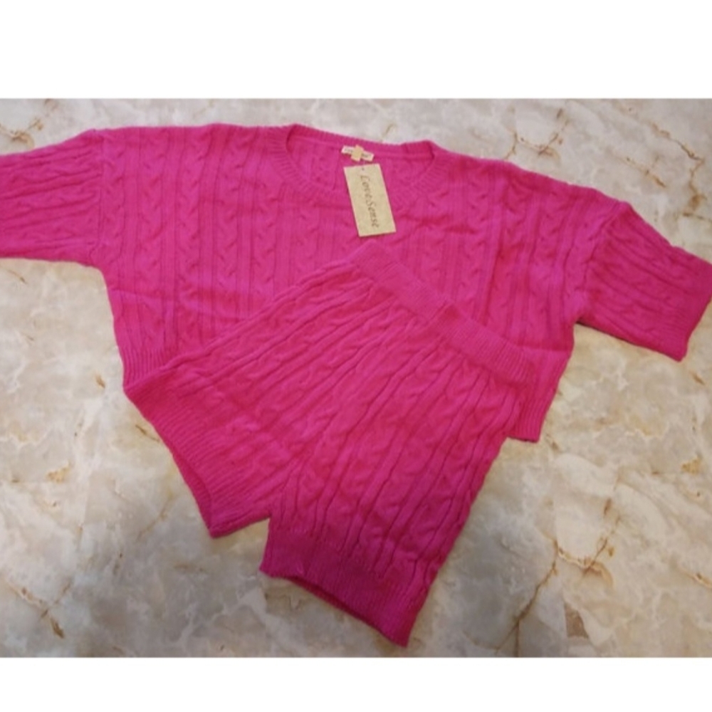 Fuchsia- 2pc Knit Shorts Set - Picture 5 of 11